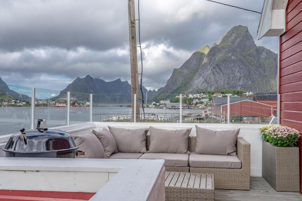 Villa Reine Front View - Mountain&Seaview Exterior foto